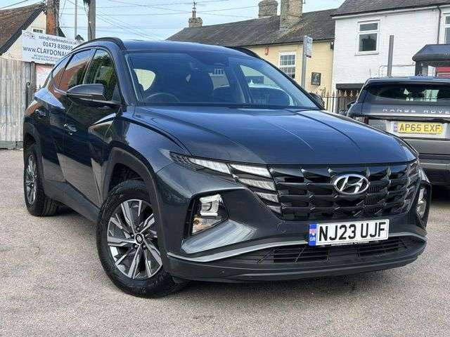 A 2023 HYUNDAI TUCSON 1.6 T-GDi SE CONNECT SUV 5dr PETROL MANUAL EURO 6 (s/s) (150 ps) A 2023 HYUNDAI TUCSON 1.6 T-GDi SE CONNECT SUV 5dr PETROL MANUAL EURO 6 (s/s) (150 ps)