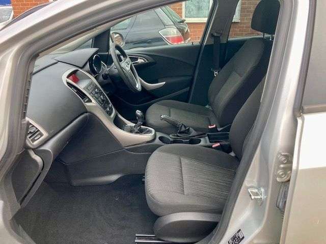2012 VAUXHALL ASTRA 2012 VAUXHALL ASTRA