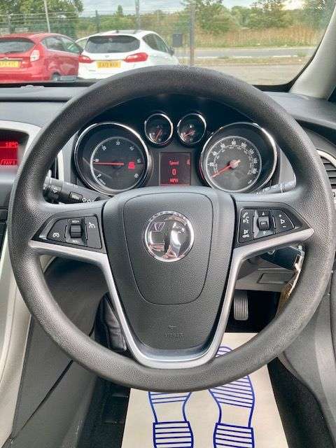 2012 VAUXHALL ASTRA 2012 VAUXHALL ASTRA