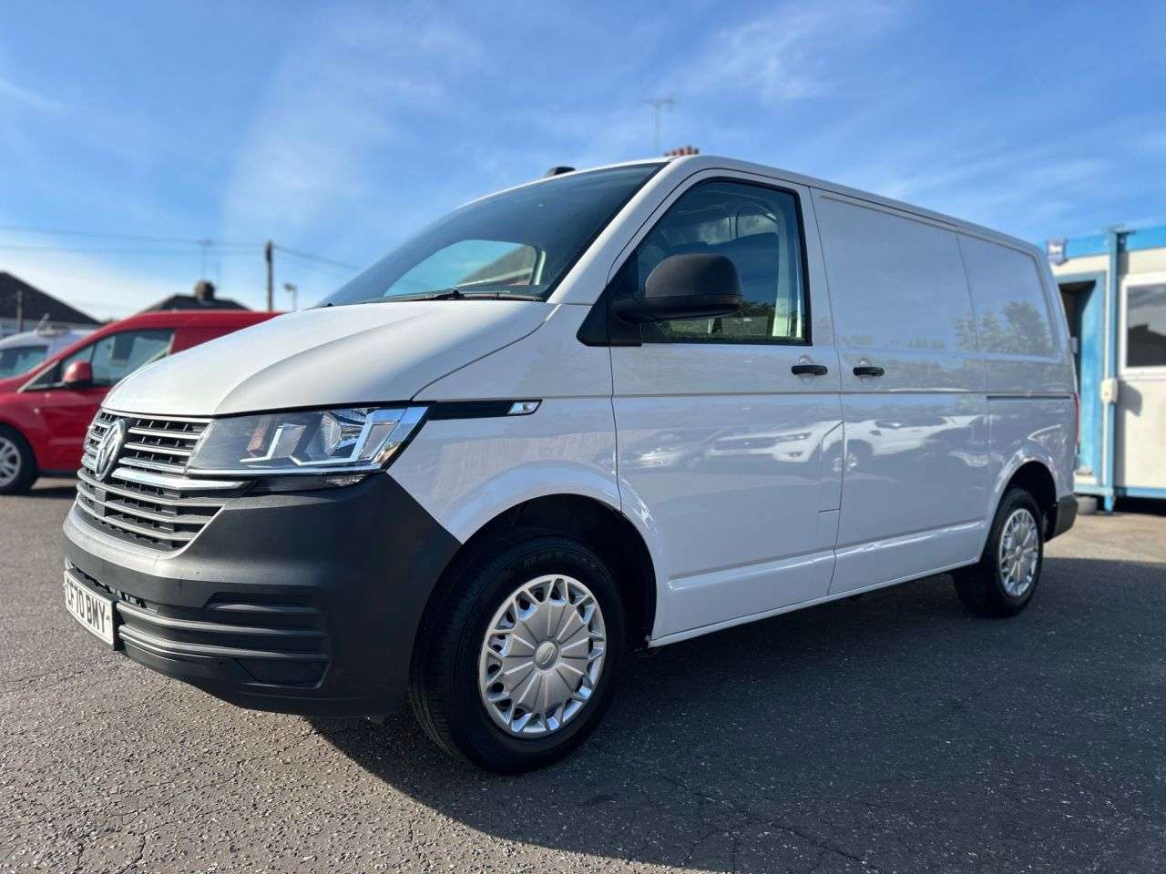 A 2021 VOLKSWAGEN TRANSPORTER 2.0TDI T28 STARTLINE P/V 5dr SWB ONE OWNER FROM NEW A 2021 VOLKSWAGEN TRANSPORTER 2.0TDI T28 STARTLINE P/V 5dr SWB ONE OWNER FROM NEW