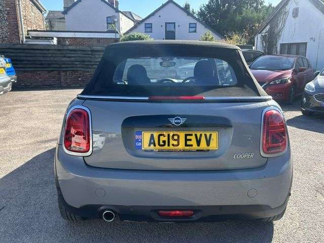 2019 MINI CONVERTIBLE 2019 MINI CONVERTIBLE