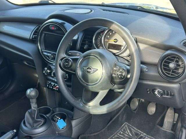 2019 MINI CONVERTIBLE 2019 MINI CONVERTIBLE