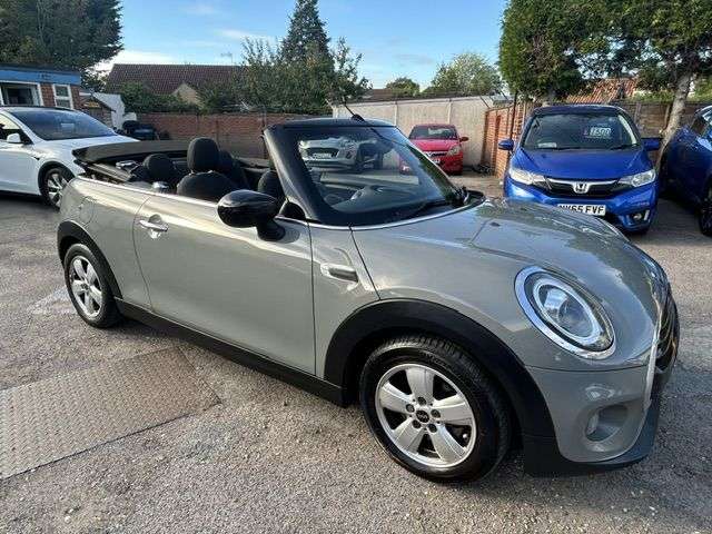 2019 MINI CONVERTIBLE 2019 MINI CONVERTIBLE