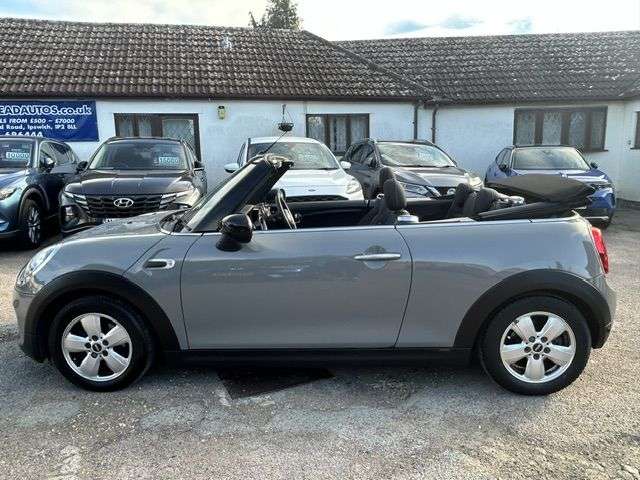 A 2019 MINI CONVERTIBLE 1.5 COOPER CLASSIC CONVERTIBLE 2dr PETROL MANUAL EURO 6 (s/s) (136 ps) A 2019 MINI CONVERTIBLE 1.5 COOPER CLASSIC CONVERTIBLE 2dr PETROL MANUAL EURO 6 (s/s) (136 ps)