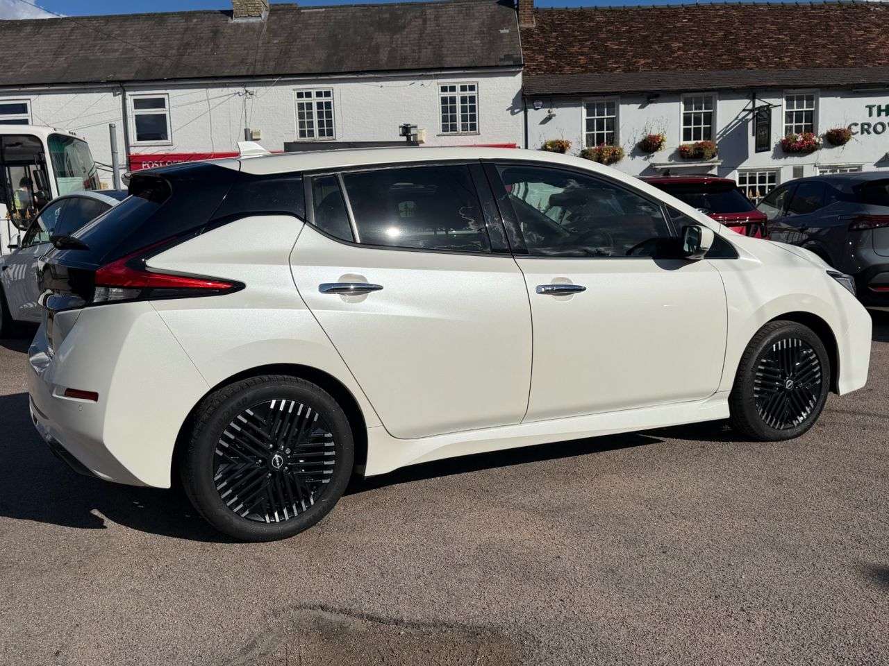 2023 NISSAN LEAF 2023 NISSAN LEAF