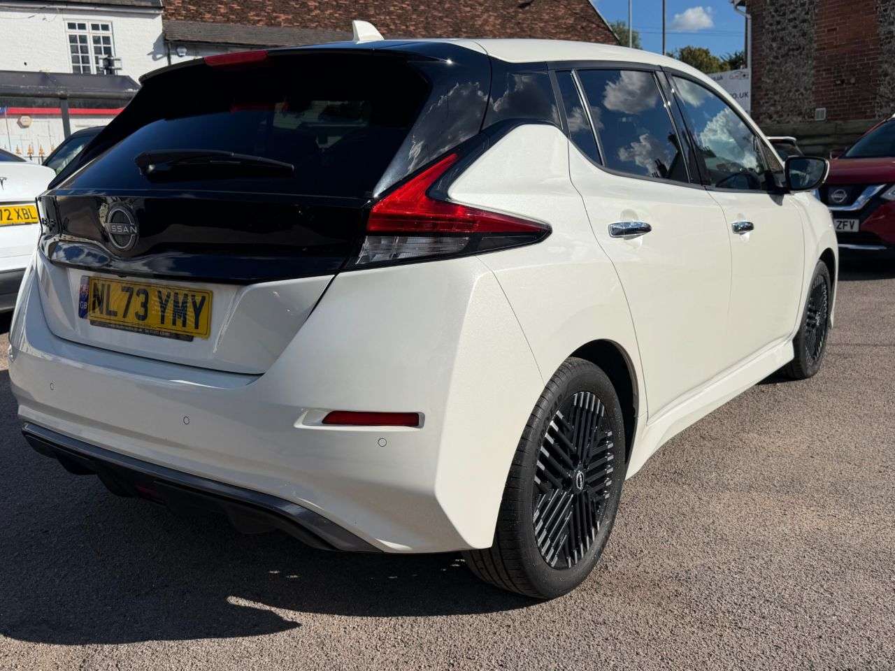 2023 NISSAN LEAF 2023 NISSAN LEAF