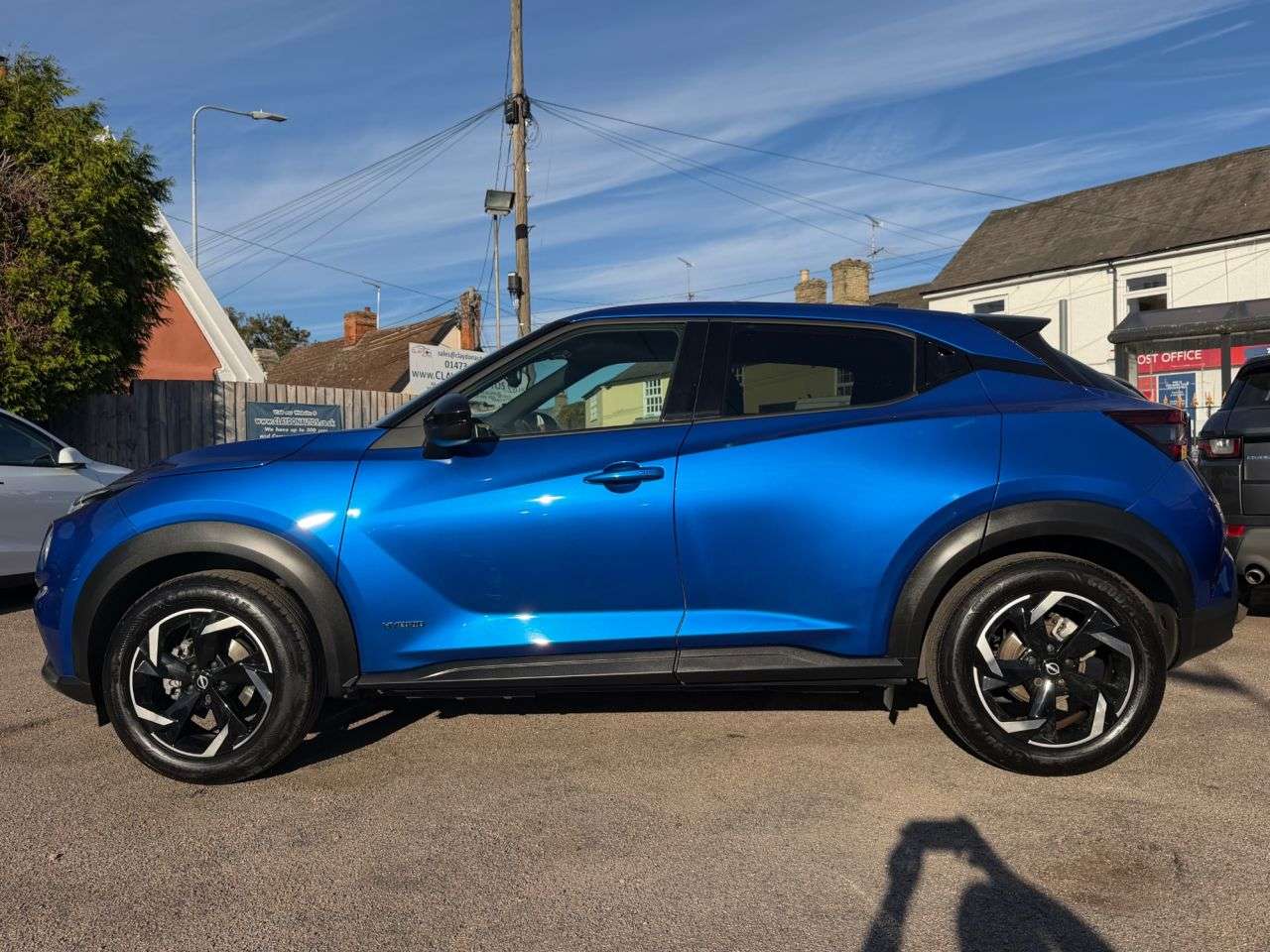 A 2023 NISSAN JUKE 1.6 N-CONNECTA SUV 5dr PETROL HYBRID AUTOMATIC EURO 6 (143 ps) CHOICE A 2023 NISSAN JUKE 1.6 N-CONNECTA SUV 5dr PETROL HYBRID AUTOMATIC EURO 6 (143 ps) CHOICE
