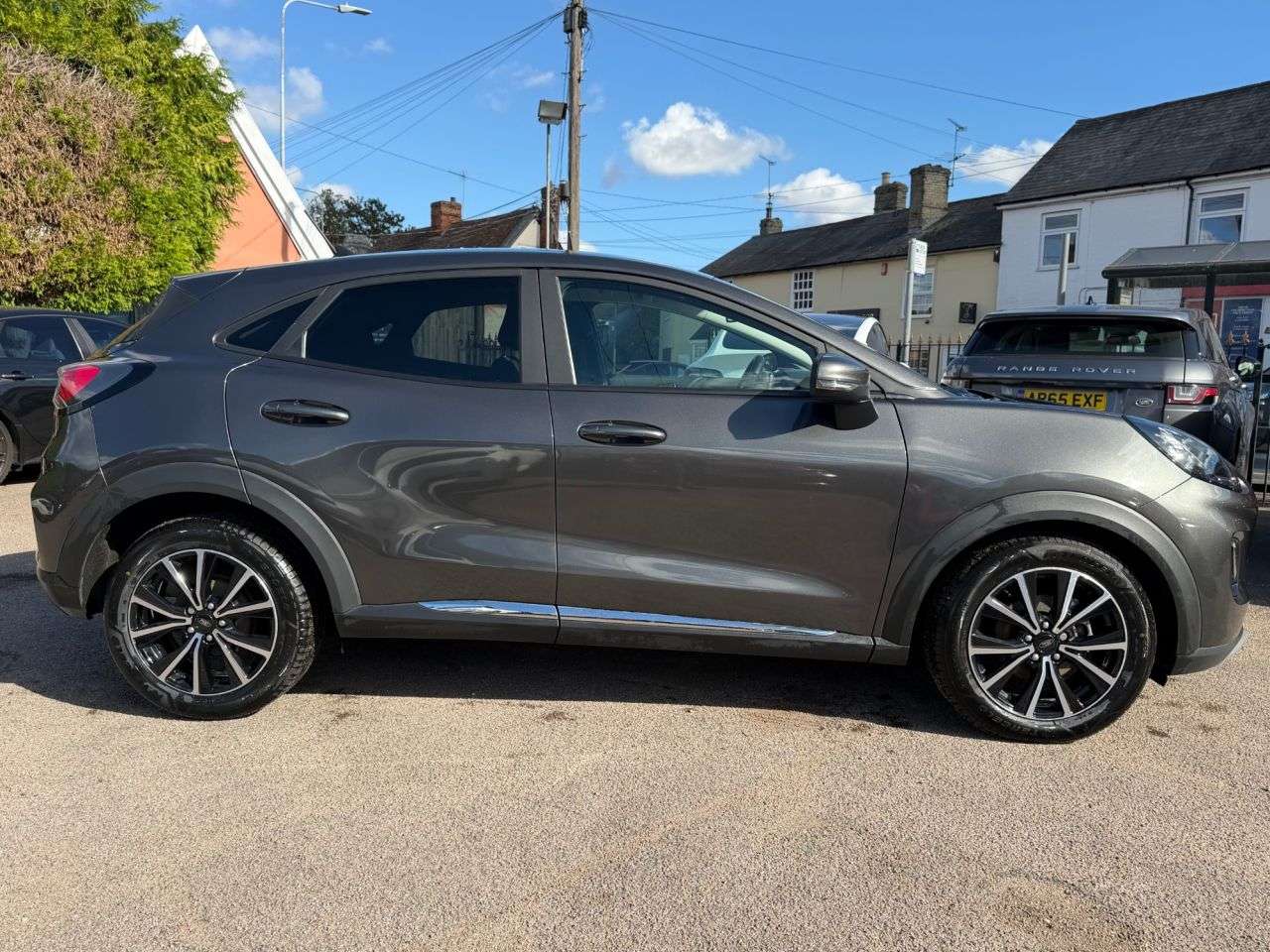 A 2023 FORD PUMA 1.0T ECOBOOST MHEV TITANIUM SUV 5dr PETROL HYBRD MANUAL EURO 6 (s/s) (125 p A 2023 FORD PUMA 1.0T ECOBOOST MHEV TITANIUM SUV 5dr PETROL HYBRD MANUAL EURO 6 (s/s) (125 p