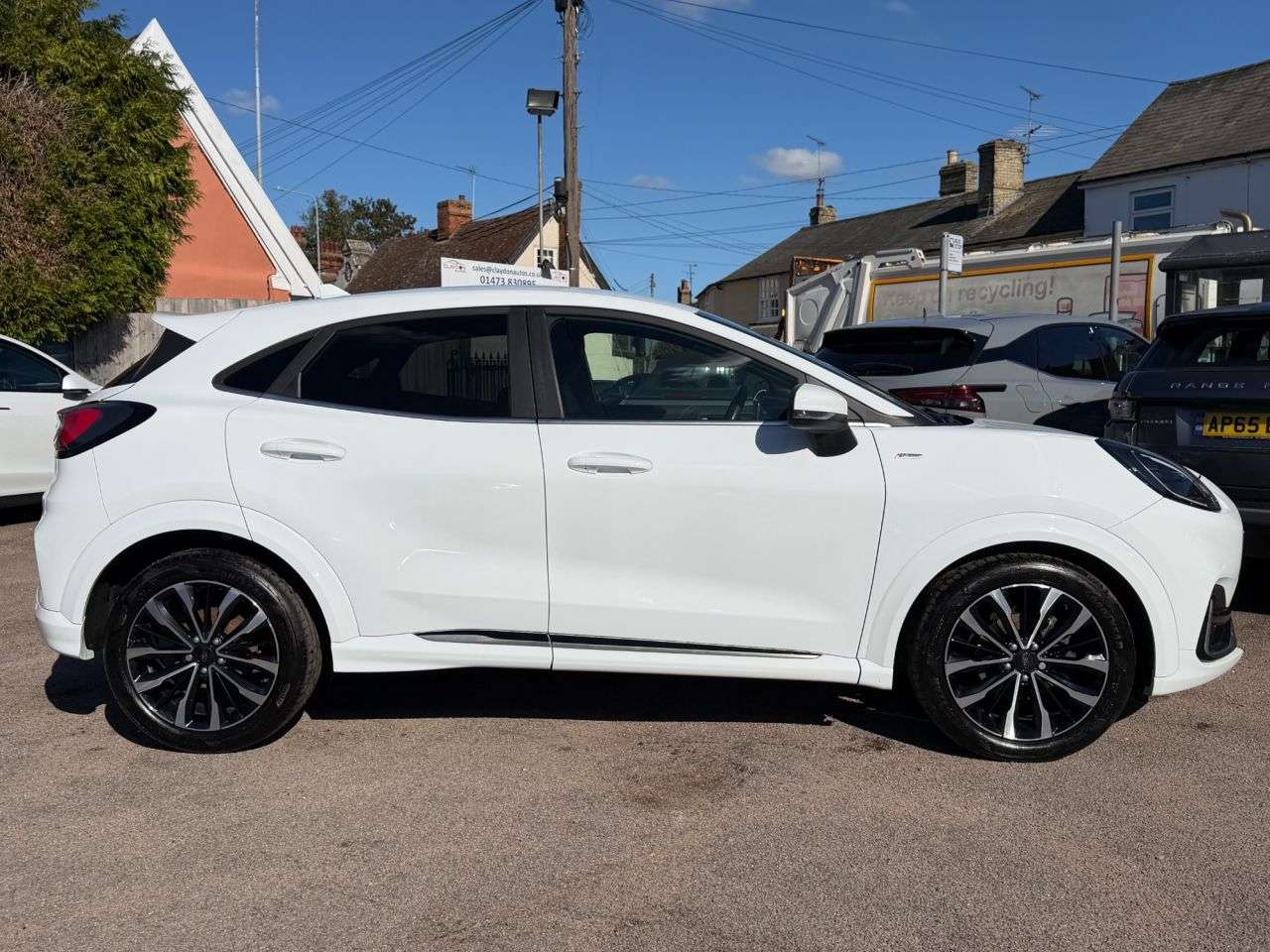 A 2023 FORD PUMA 1.0T ECOBOOST MHEV ST-LINE VIGNALE SUV 5dr PETROL HYBRID Manual EURO 6 (s/s A 2023 FORD PUMA 1.0T ECOBOOST MHEV ST-LINE VIGNALE SUV 5dr PETROL HYBRID Manual EURO 6 (s/s