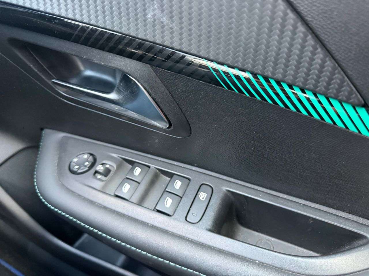 2023 PEUGEOT 208 2023 PEUGEOT 208