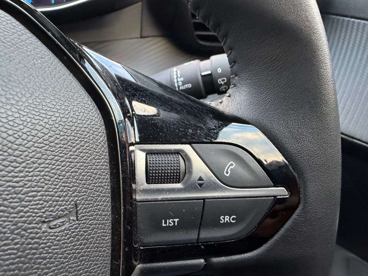 2023 PEUGEOT 208 2023 PEUGEOT 208