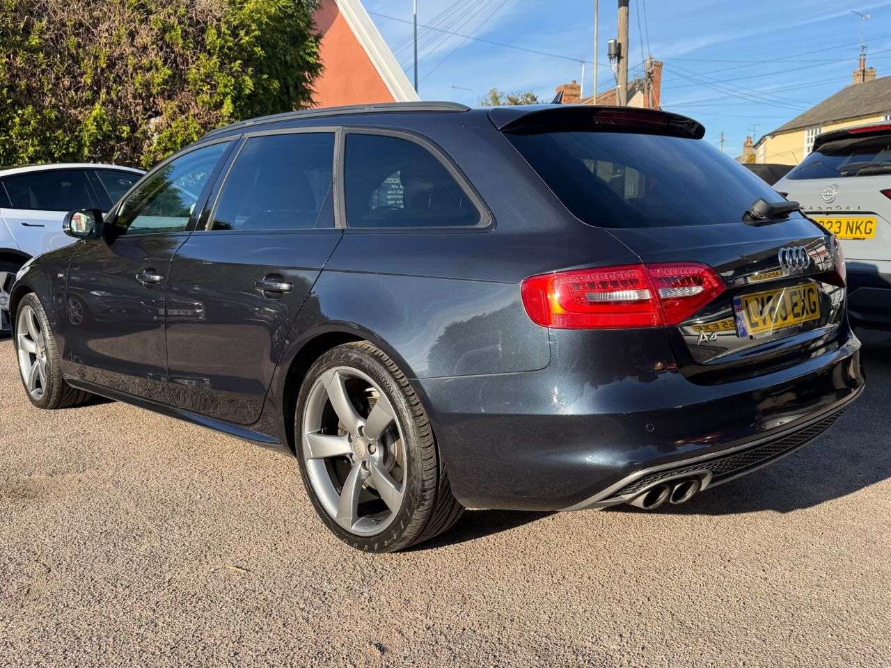 2013 AUDI A4 AVANT 2013 AUDI A4 AVANT