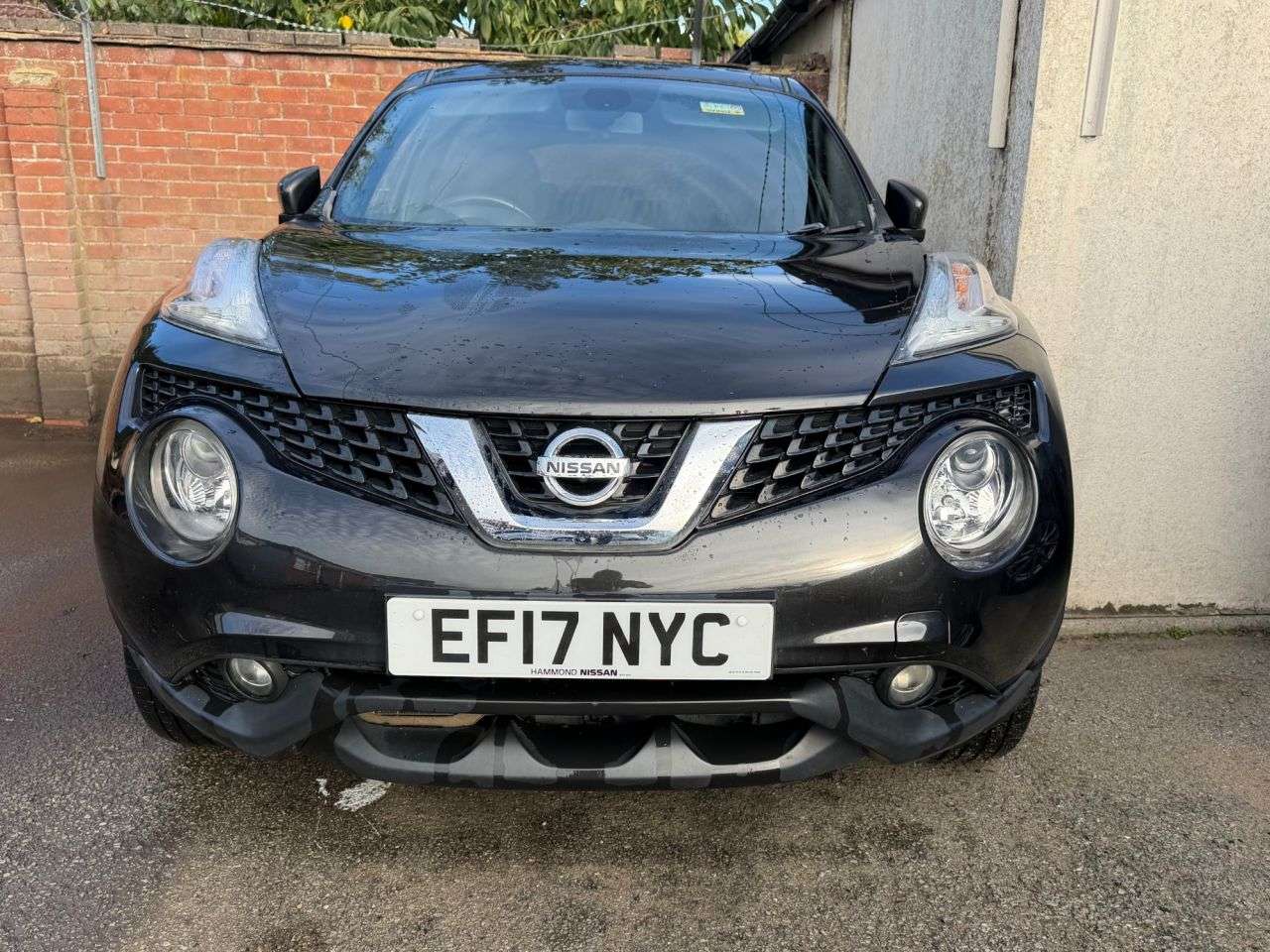 A 2017 NISSAN JUKE 1.6 TEKNA SUV 5dr PETROL XTRON AUTOMATIC EURO 6 (117 ps) A 2017 NISSAN JUKE 1.6 TEKNA SUV 5dr PETROL XTRON AUTOMATIC EURO 6 (117 ps)