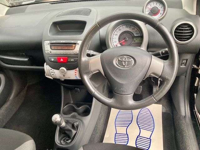 2014 TOYOTA AYGO 2014 TOYOTA AYGO