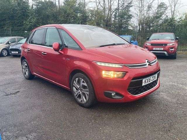 A 2016 CITROEN C4 PICASSO 1.6 BlueHDi EXCLUSIVE + MPV 5dr DIESEL MANUAL EURO 6 (s/s) (120 ps) WITH SE A 2016 CITROEN C4 PICASSO 1.6 BlueHDi EXCLUSIVE + MPV 5dr DIESEL MANUAL EURO 6 (s/s) (120 ps) WITH SE