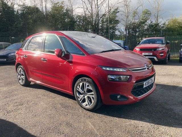 A 2016 CITROEN C4 PICASSO 1.6 BlueHDi EXCLUSIVE + MPV 5dr DIESEL MANUAL EURO 6 (s/s) (120 ps) WITH SE A 2016 CITROEN C4 PICASSO 1.6 BlueHDi EXCLUSIVE + MPV 5dr DIESEL MANUAL EURO 6 (s/s) (120 ps) WITH SE