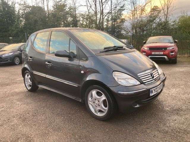 A 2003 MERCEDES-BENZ A CLASS 1.7 A170 CDI AVANTGARDE SWB HATCHBACK 5dr DIESEL MANUAL WITH SERVICE HISTOR A 2003 MERCEDES-BENZ A CLASS 1.7 A170 CDI AVANTGARDE SWB HATCHBACK 5dr DIESEL MANUAL WITH SERVICE HISTOR