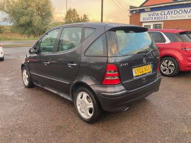 A 2003 MERCEDES-BENZ A CLASS 1.7 A170 CDI AVANTGARDE SWB HATCHBACK 5dr DIESEL MANUAL WITH SERVICE HISTOR A 2003 MERCEDES-BENZ A CLASS 1.7 A170 CDI AVANTGARDE SWB HATCHBACK 5dr DIESEL MANUAL WITH SERVICE HISTOR