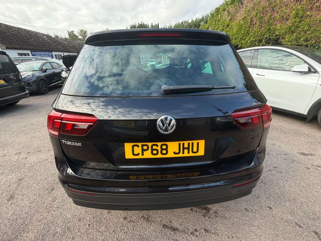 2018 VOLKSWAGEN TIGUAN 2018 VOLKSWAGEN TIGUAN