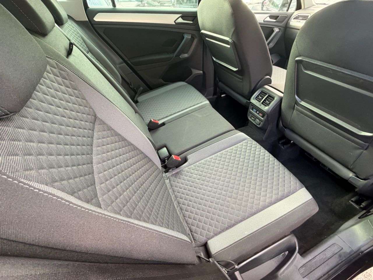 2018 VOLKSWAGEN TIGUAN 2018 VOLKSWAGEN TIGUAN