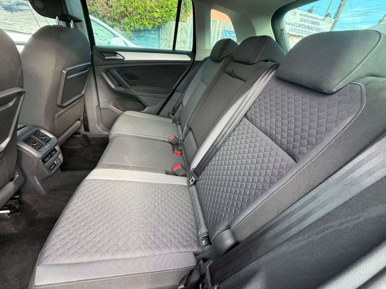 2018 VOLKSWAGEN TIGUAN 2018 VOLKSWAGEN TIGUAN