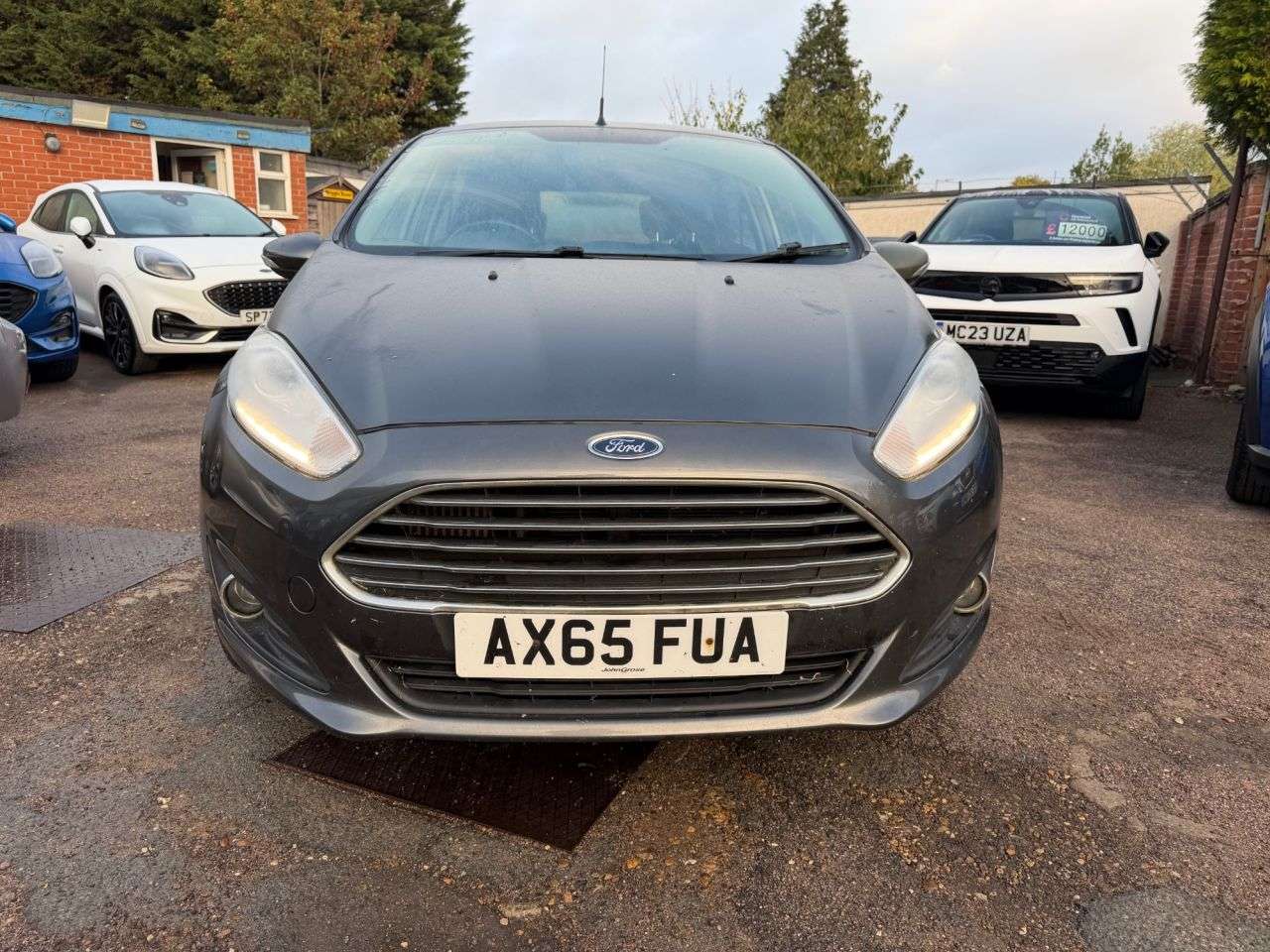 A 2016 FORD FIESTA 1.0T ECOBOOST ZETEC HATCHBACK 5dr PETROL MANUAL EURO 6 (s/s) NEW WETBELT AN A 2016 FORD FIESTA 1.0T ECOBOOST ZETEC HATCHBACK 5dr PETROL MANUAL EURO 6 (s/s) NEW WETBELT AN