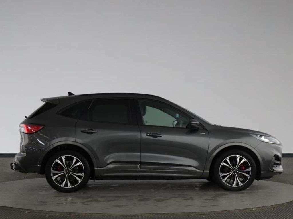A 2023 FORD KUGA 2.5h DURATEC ST-LINE X EDITION SUV 5dr PETROL HYBRID CVT AUTOMATIC EURO 6 ( A 2023 FORD KUGA 2.5h DURATEC ST-LINE X EDITION SUV 5dr PETROL HYBRID CVT AUTOMATIC EURO 6 (