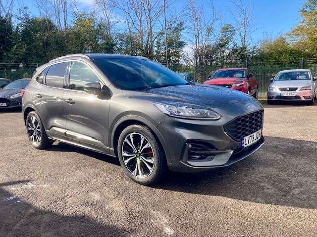 A 2023 FORD KUGA 2.5h DURATEC ST-LINE X EDITION SUV 5dr PETROL HYBRID CVT AUTOMATIC EURO 6 ( A 2023 FORD KUGA 2.5h DURATEC ST-LINE X EDITION SUV 5dr PETROL HYBRID CVT AUTOMATIC EURO 6 (