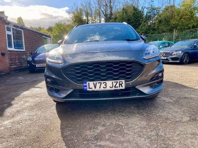 A 2023 FORD KUGA 2.5h DURATEC ST-LINE X EDITION SUV 5dr PETROL HYBRID CVT AUTOMATIC EURO 6 ( A 2023 FORD KUGA 2.5h DURATEC ST-LINE X EDITION SUV 5dr PETROL HYBRID CVT AUTOMATIC EURO 6 (