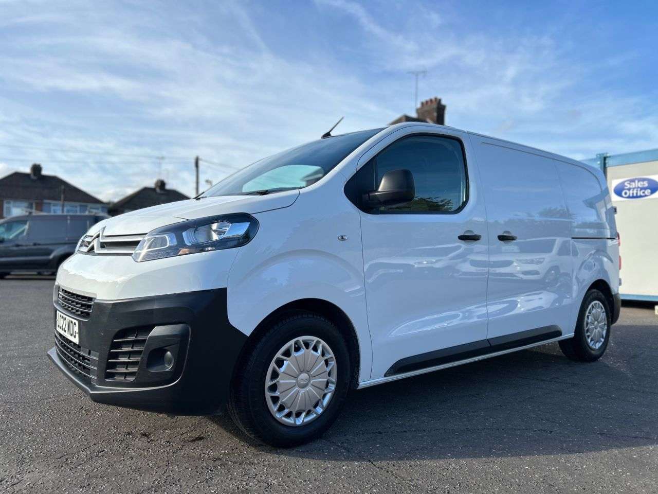 A 2022 CITROEN DISPATCH 1.5BlueHDi 1000 ENTERPRISE PRO M P/V 6dr MWB ONE OWNER, SERVICE HISTORY A 2022 CITROEN DISPATCH 1.5BlueHDi 1000 ENTERPRISE PRO M P/V 6dr MWB ONE OWNER, SERVICE HISTORY