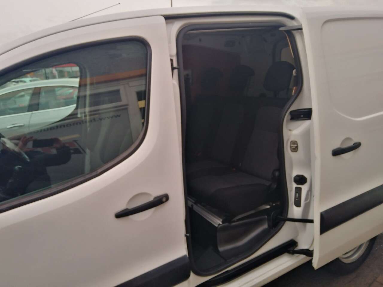 2017 PEUGEOT PARTNER 2017 PEUGEOT PARTNER