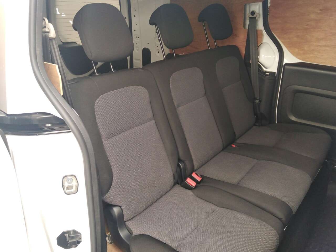 2017 PEUGEOT PARTNER 2017 PEUGEOT PARTNER