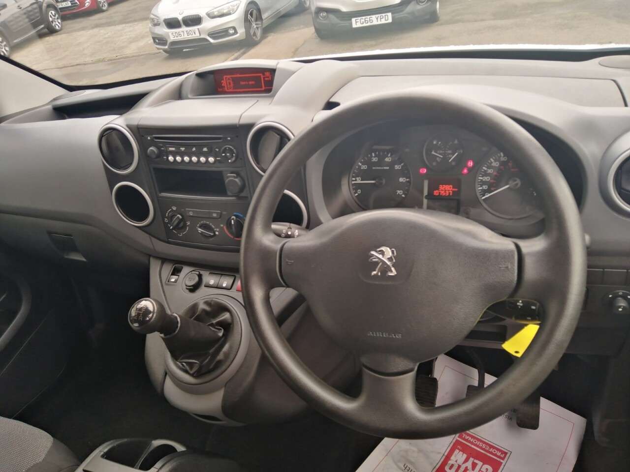 2017 PEUGEOT PARTNER 2017 PEUGEOT PARTNER