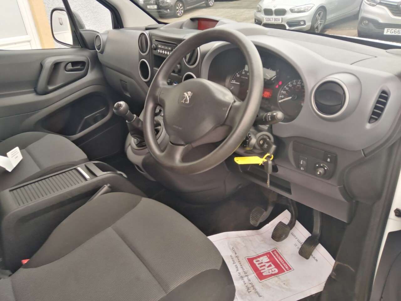 2017 PEUGEOT PARTNER 2017 PEUGEOT PARTNER