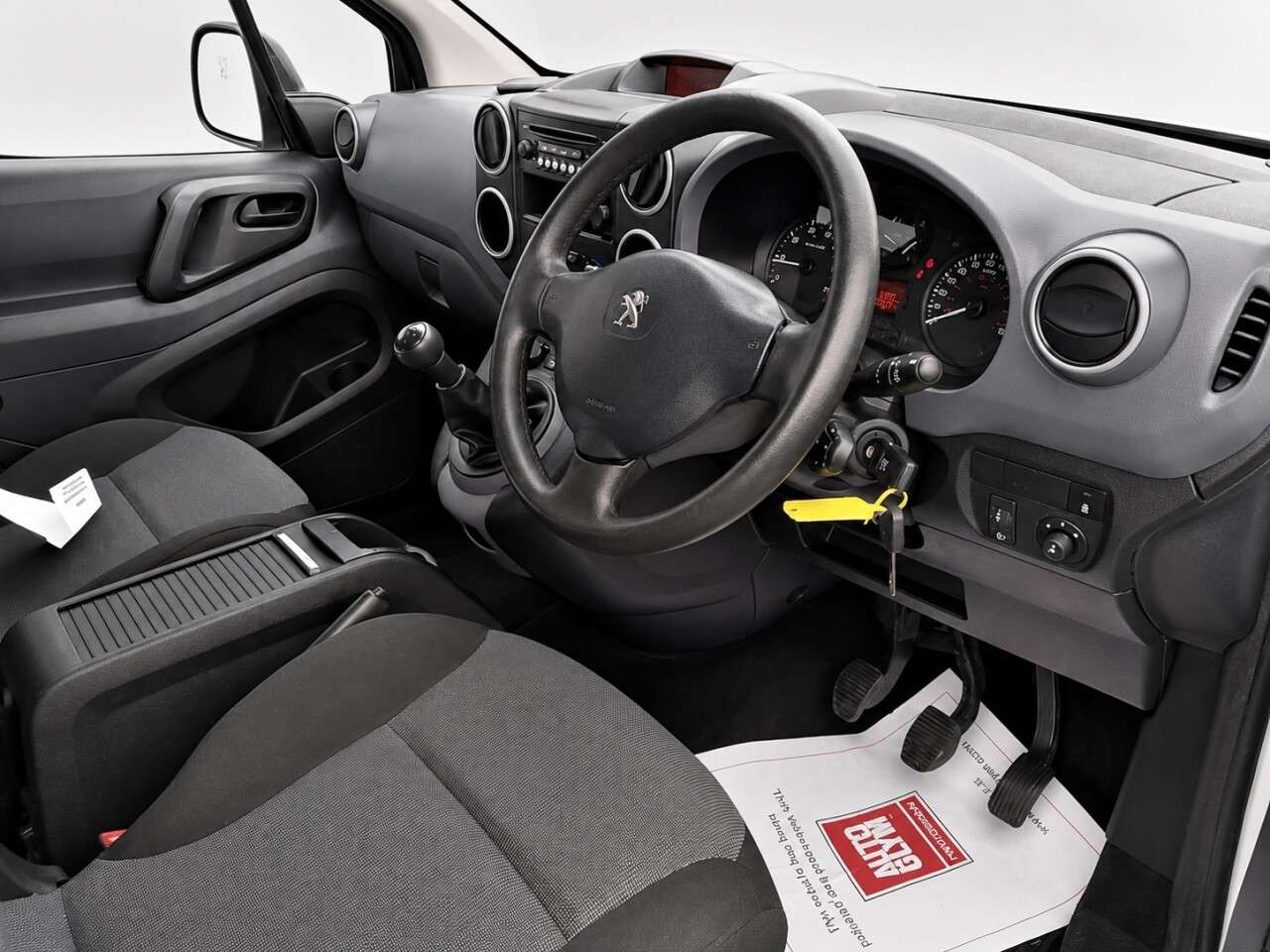 2017 PEUGEOT PARTNER 2017 PEUGEOT PARTNER