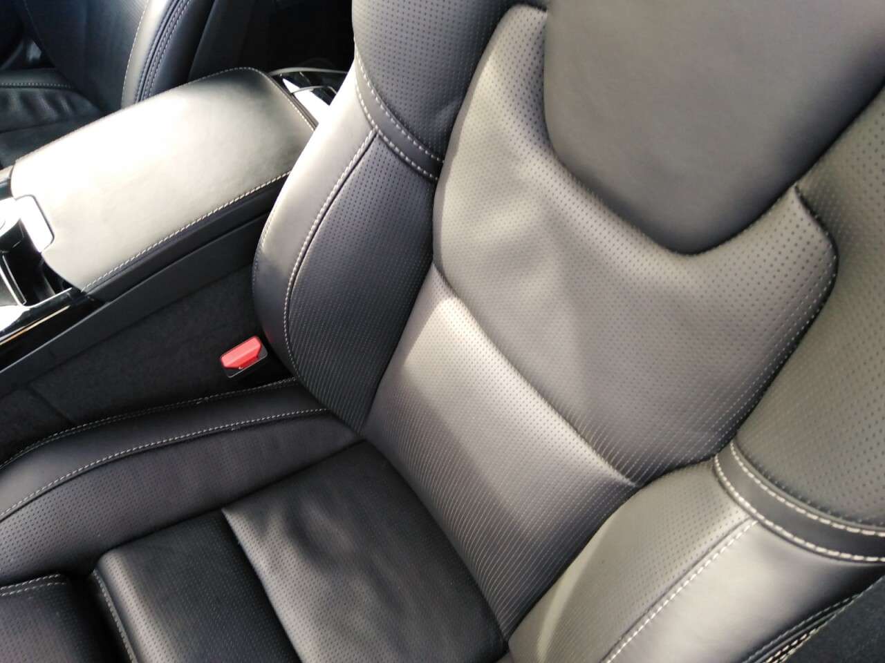 2020 VOLVO S90 2020 VOLVO S90