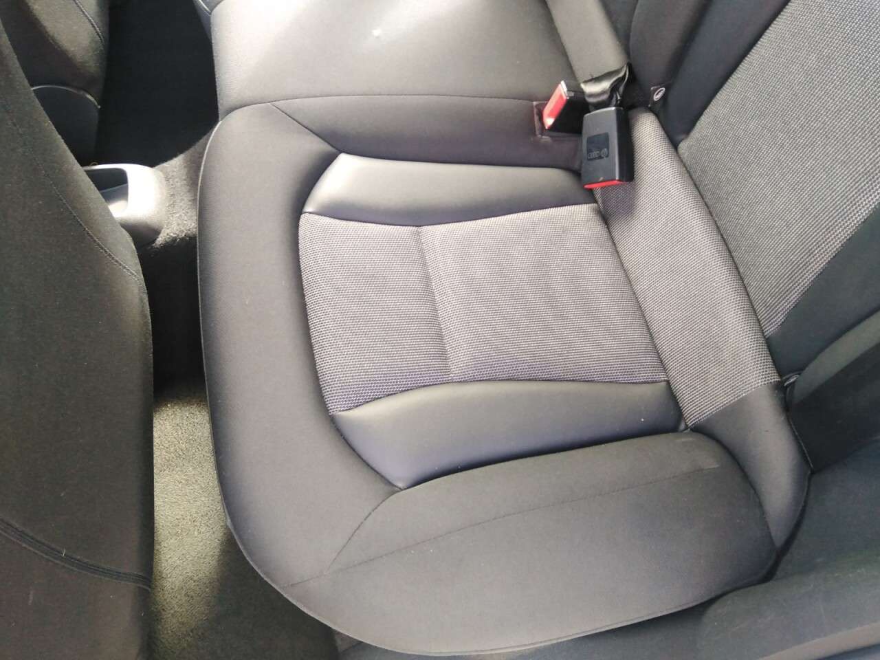 2017 AUDI A1 2017 AUDI A1