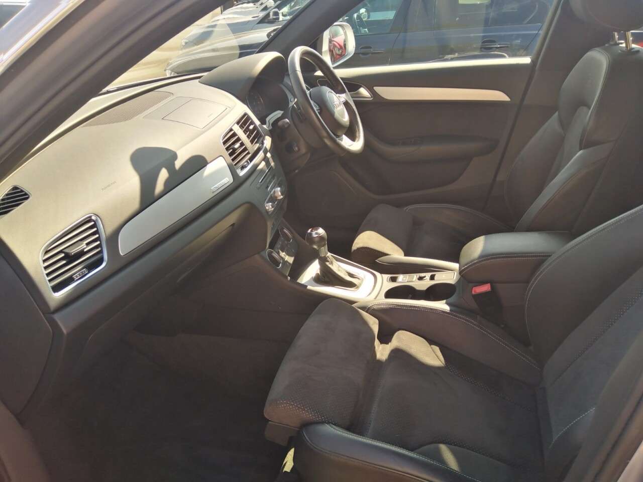 2015 AUDI Q3 2015 AUDI Q3