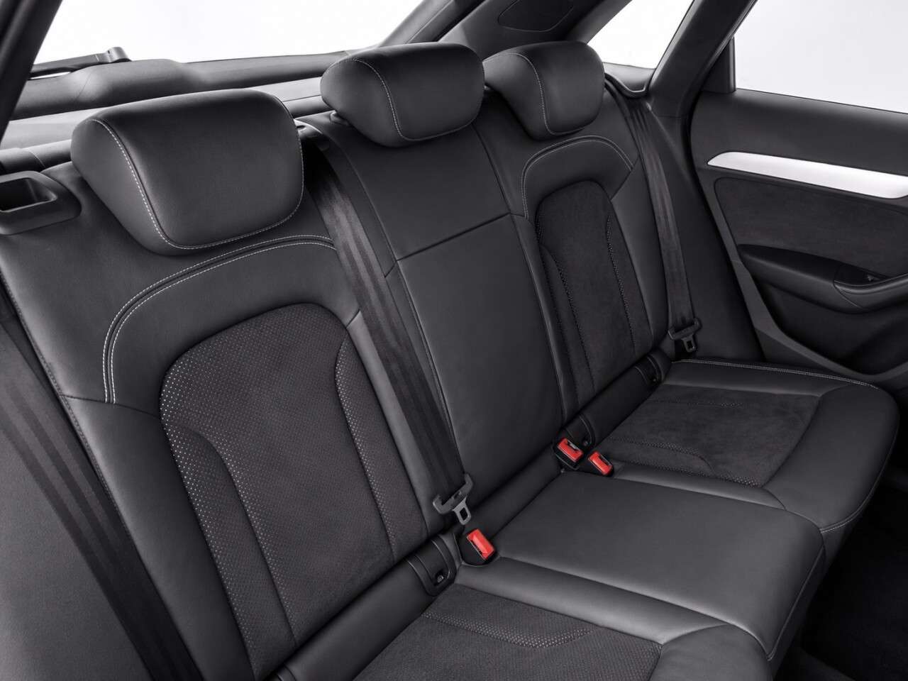 2015 AUDI Q3 2015 AUDI Q3