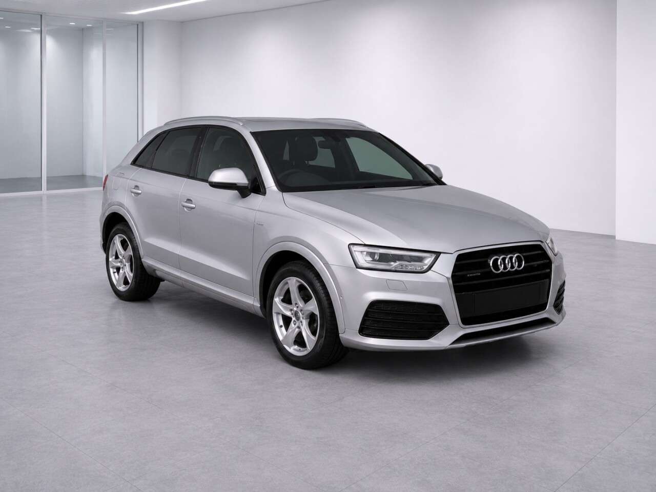 A 2015 AUDI Q3 2.0 TDI S line Plus SUV 5dr Diesel S Tronic quattro Euro 6 (s/s) (184 ps) A 2015 AUDI Q3 2.0 TDI S line Plus SUV 5dr Diesel S Tronic quattro Euro 6 (s/s) (184 ps)