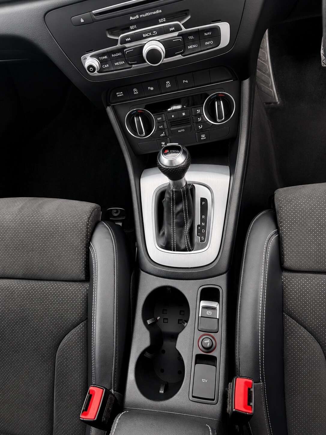 2015 AUDI Q3 2015 AUDI Q3