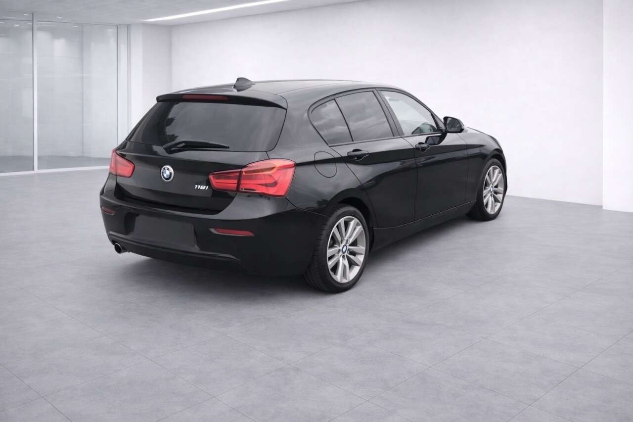 A 2018 BMW 1 SERIES 1.5 118i Sport Hatchback 5dr Petrol Manual Euro 6 (s/s) (136 ps) A 2018 BMW 1 SERIES 1.5 118i Sport Hatchback 5dr Petrol Manual Euro 6 (s/s) (136 ps)