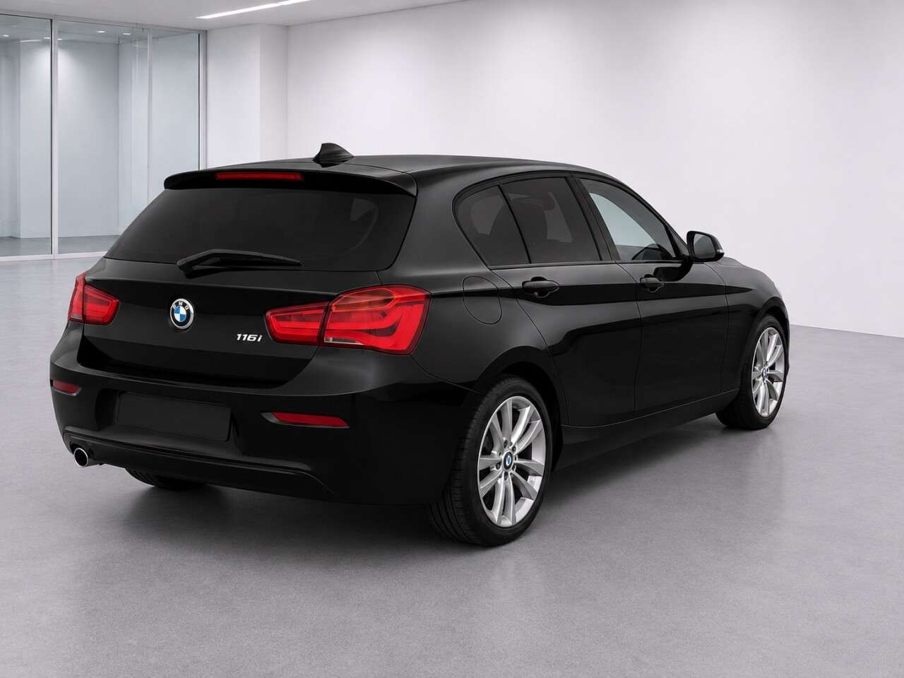 A 2018 BMW 1 SERIES 1.5 118i Sport Hatchback 5dr Petrol Manual Euro 6 (s/s) (136 ps) A 2018 BMW 1 SERIES 1.5 118i Sport Hatchback 5dr Petrol Manual Euro 6 (s/s) (136 ps)