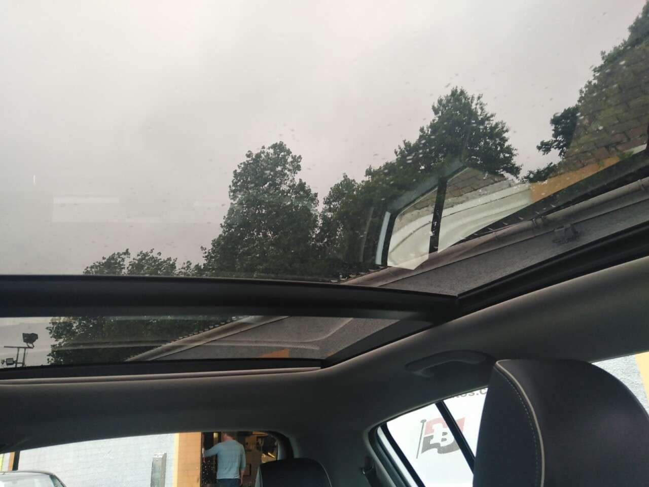 2017 KIA SPORTAGE 2017 KIA SPORTAGE