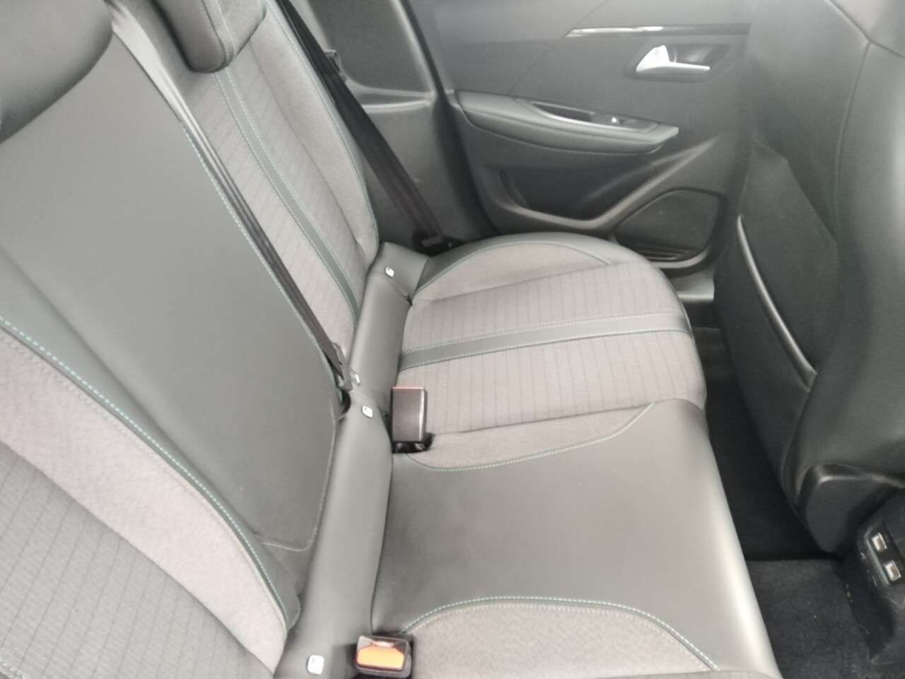 2020 PEUGEOT 208 2020 PEUGEOT 208