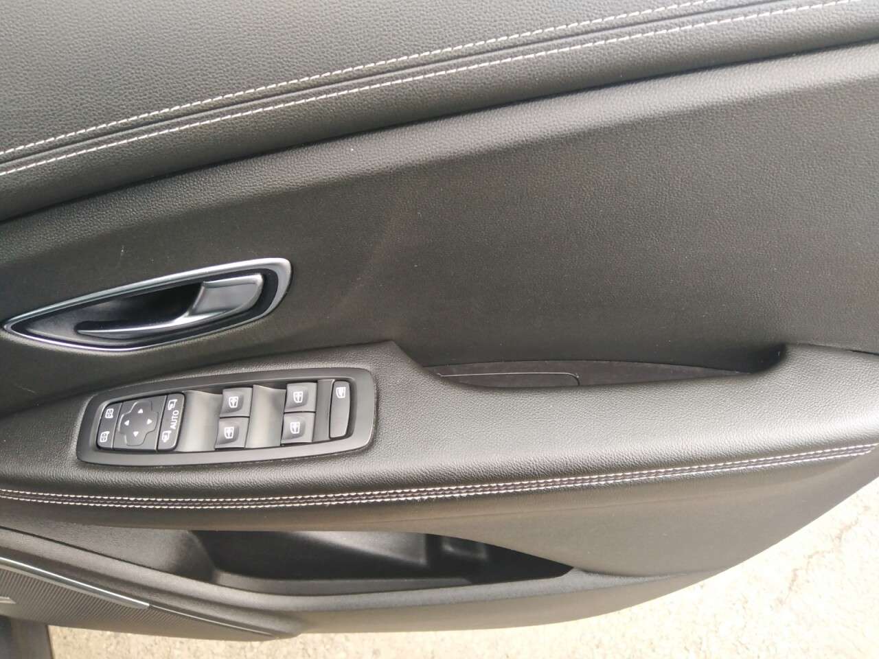 2017 RENAULT GRAND SCENIC 2017 RENAULT GRAND SCENIC