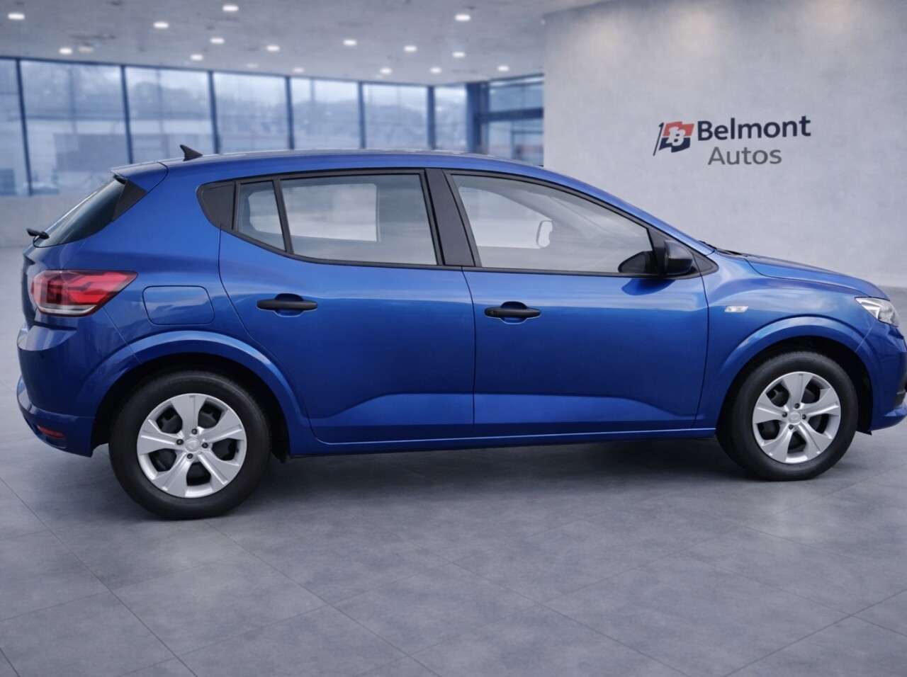 A 2021 DACIA SANDERO 1.0 TCe Essential Hatchback 5dr Petrol Manual Euro 6 (s/s) (90 ps) A 2021 DACIA SANDERO 1.0 TCe Essential Hatchback 5dr Petrol Manual Euro 6 (s/s) (90 ps)