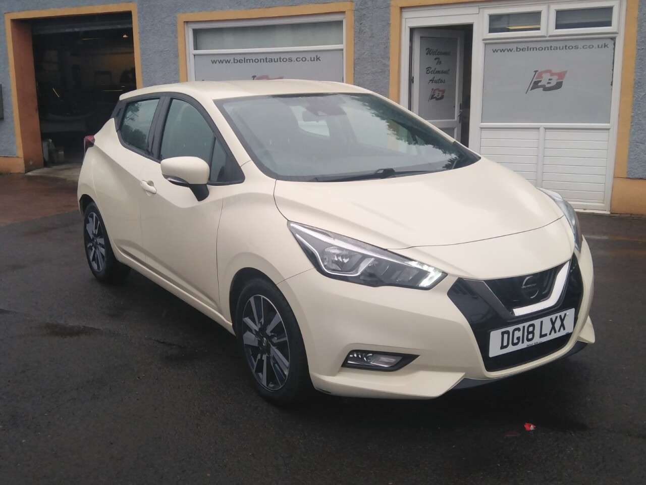 A 2018 NISSAN MICRA 0.9 IG-T Acenta Hatchback 5dr Petrol Manual Euro 6 (s/s) (90 ps) A 2018 NISSAN MICRA 0.9 IG-T Acenta Hatchback 5dr Petrol Manual Euro 6 (s/s) (90 ps)