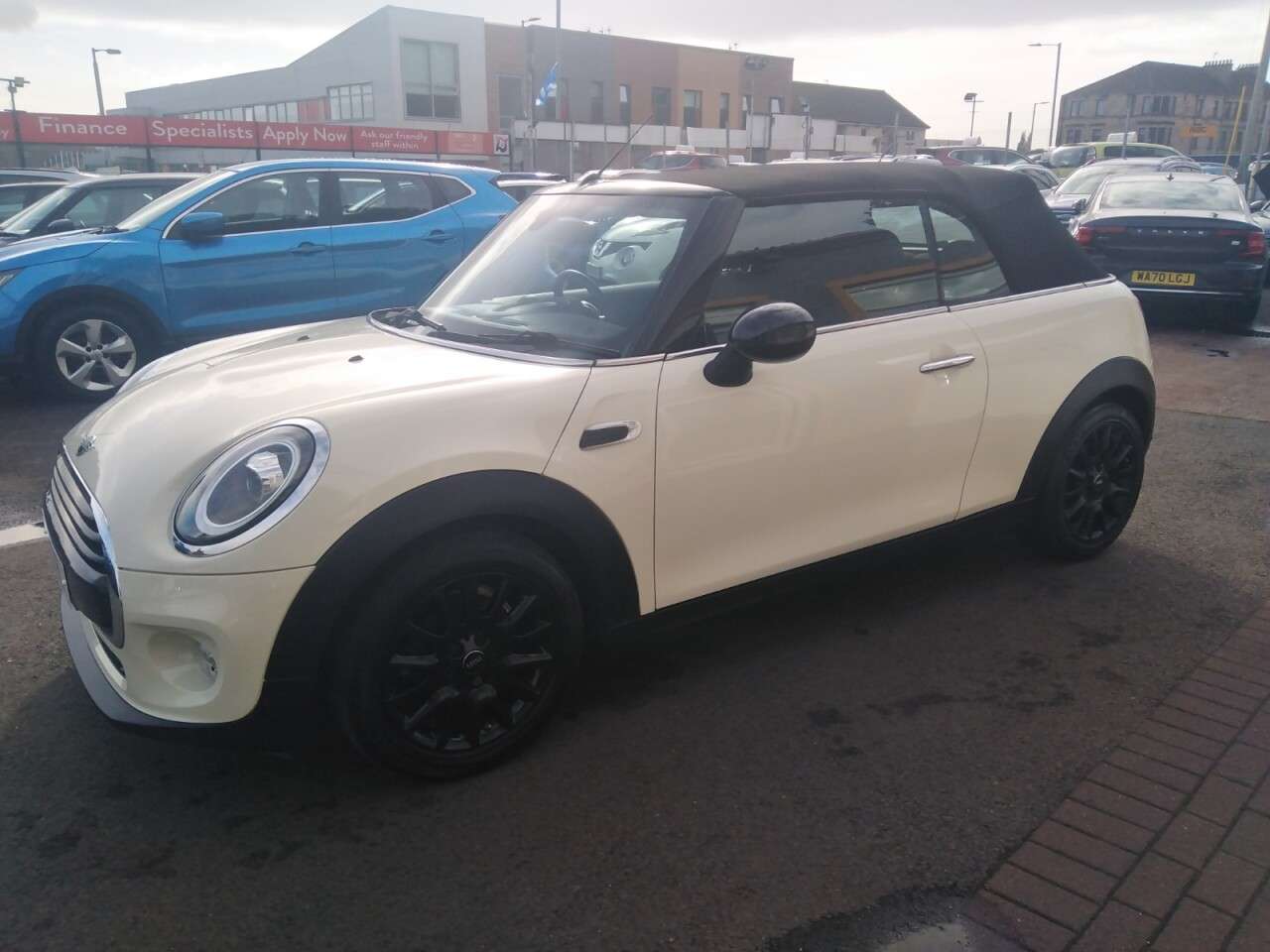 2018 MINI CONVERTIBLE 2018 MINI CONVERTIBLE