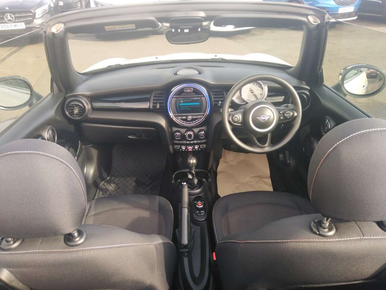 2018 MINI CONVERTIBLE 2018 MINI CONVERTIBLE